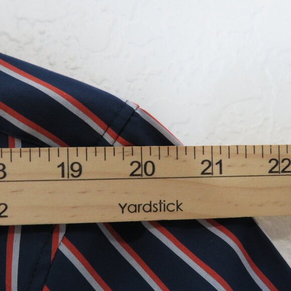 Calvin Klein* Men's Short Sleeve Button Down Curved Hem Stripe Shirt~ Size XL - Picture 6 of 10